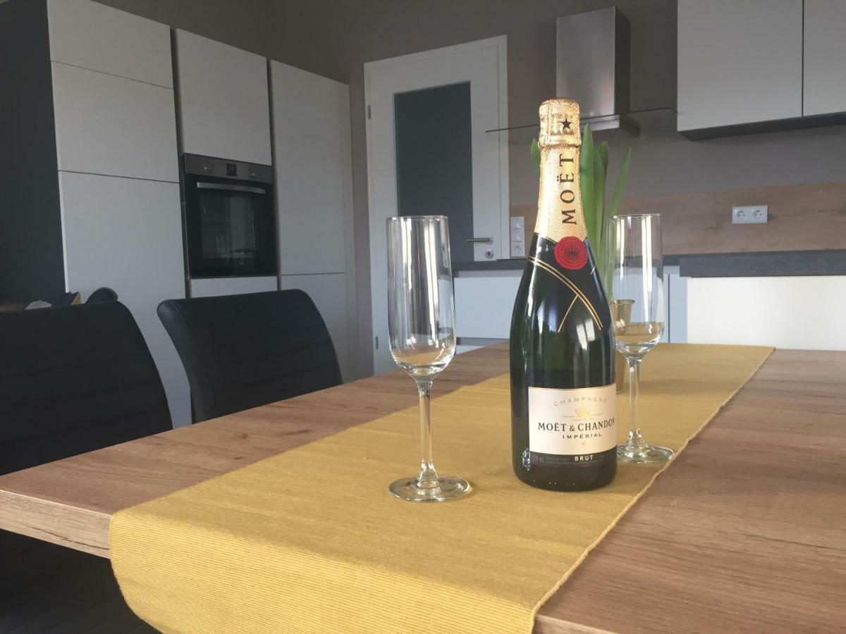 H17 Design-Apartments Erfurt Luaran gambar